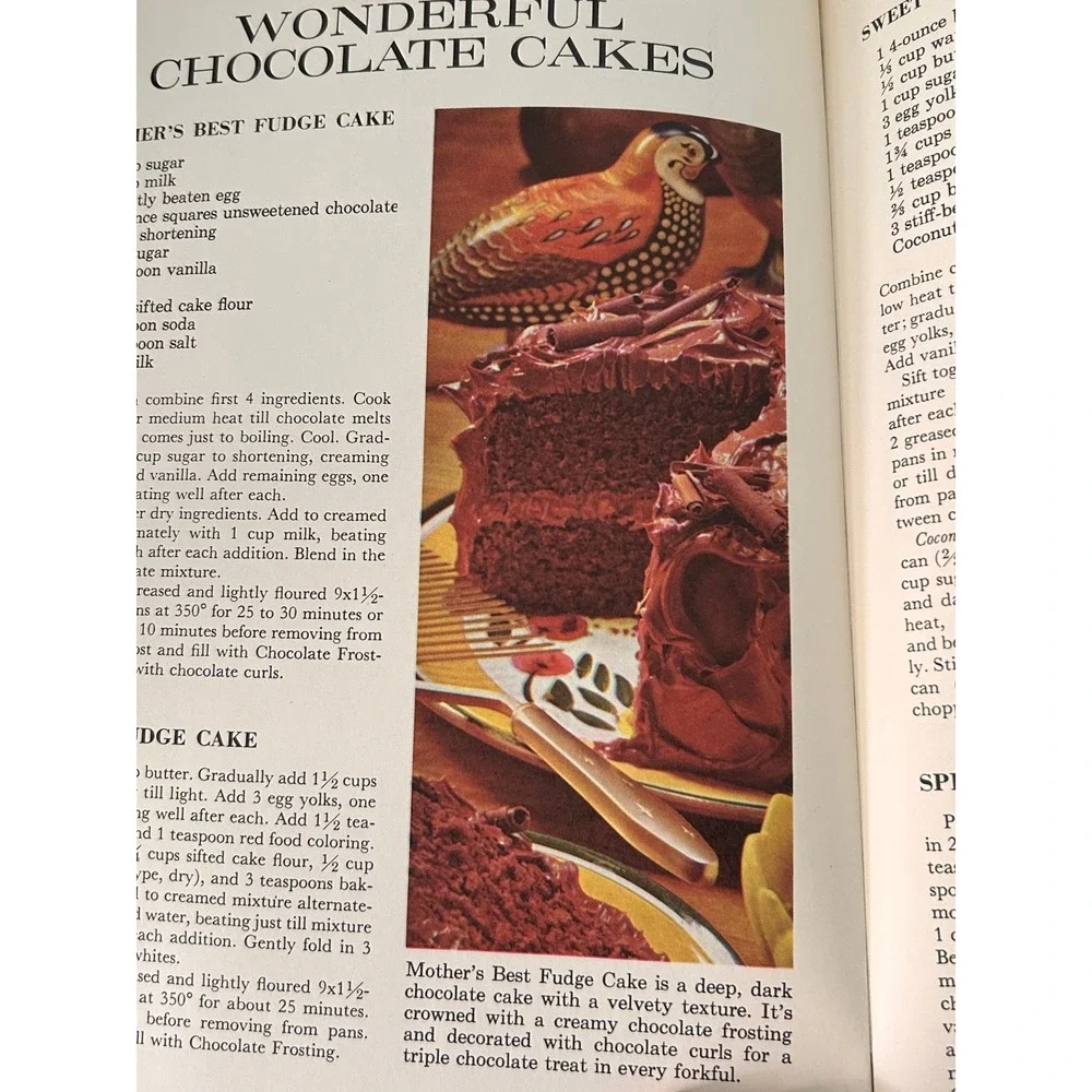 Vintage 1966 Better Homes and Gardens Pies and Cakes Cookbook Meredith Press